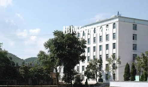 水城縣技工學(xué)校2022年報(bào)名條件、招生要求、招生對(duì)象