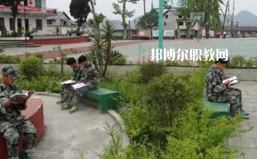 遵義南方白酒中等專業(yè)學(xué)校2022年學(xué)費、收費多少
