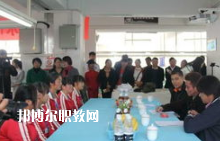 貴州盤州職業(yè)技術(shù)學校2022年學費、收費多少