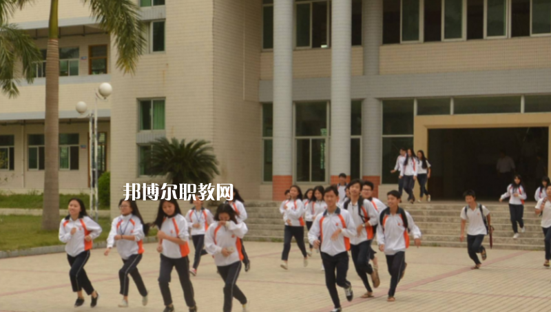 汕頭潮陽(yáng)區(qū)職業(yè)技術(shù)學(xué)校2022年報(bào)名條件、招生要求、招生對(duì)象