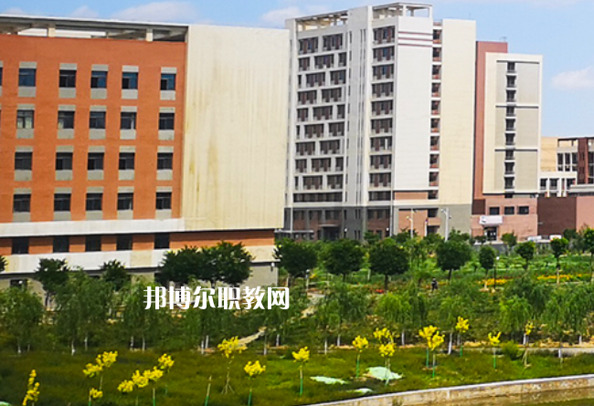 蘭州市商業(yè)學校2022年報名條件、招生要求、招生對象 
