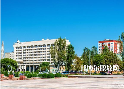 閬中旅游學(xué)校2022年報(bào)名條件、招生要求、招生對(duì)象