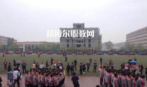 青龍職教中心2022年報名條件、招生要求、招生對象