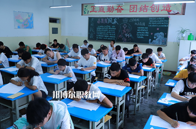 蘭州體育運(yùn)動(dòng)學(xué)校2022年報(bào)名條件、招生要求、招生對象