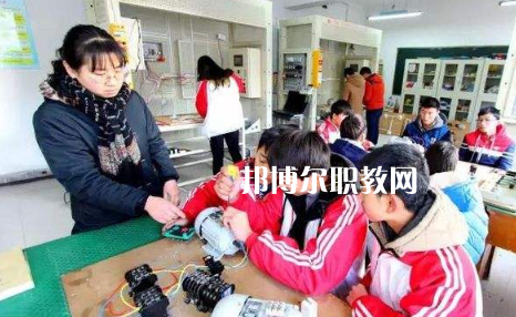 咸陽(yáng)渭城區(qū)高級(jí)職業(yè)中學(xué)2022年報(bào)名條件、招生要求、招生對(duì)象