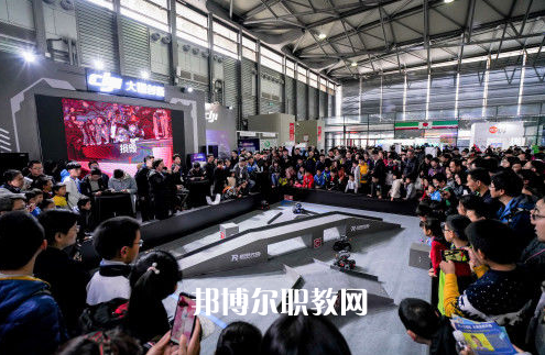 樂亭縣綜合職業(yè)技術學校2022年報名條件、招生要求、招生對象