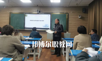 安順民族中等職業(yè)學(xué)校2022年報(bào)名條件、招生要求、招生對象
