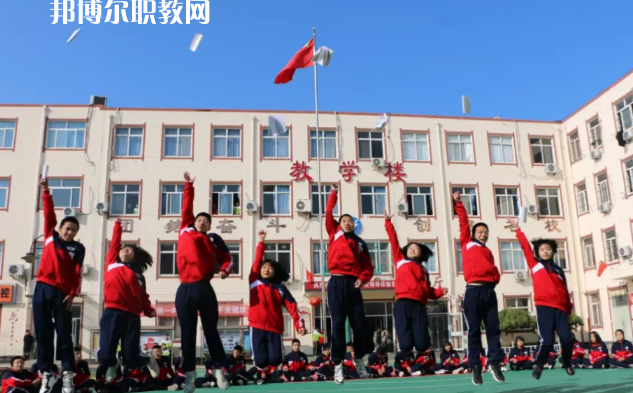 衡水兆華科技中專學(xué)校2022年報(bào)名條件、招生要求、招生對(duì)象