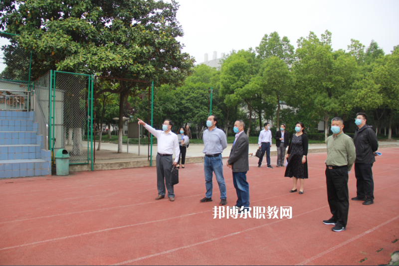 安徽公路工程技工學(xué)校2022年報(bào)名條件、招生要求、招生對象
