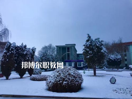 蘭州園藝學(xué)校2022年學(xué)費、收費多少