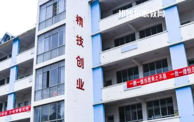 貴州龍里中等職業(yè)學(xué)校2022年報(bào)名條件、招生要求、招生對(duì)象