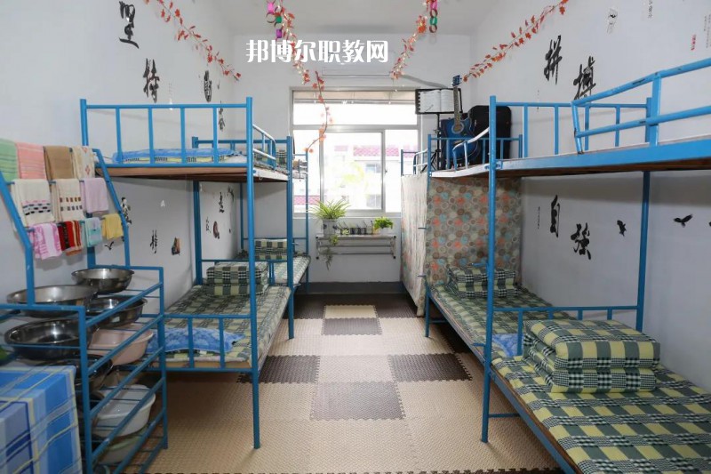 鹽城市經(jīng)貿(mào)高級職業(yè)學(xué)校2022年宿舍條件