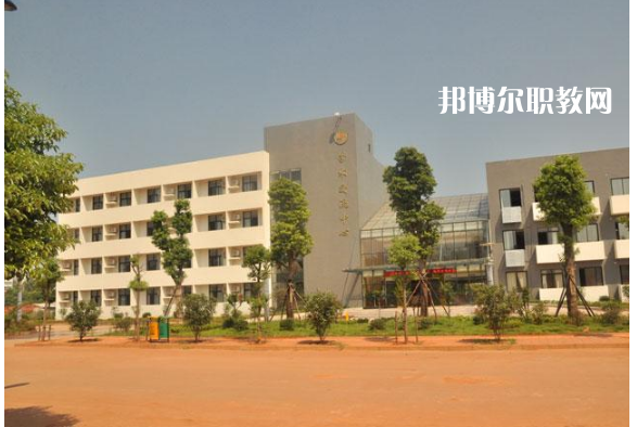 會(huì)東縣職業(yè)技術(shù)學(xué)校2022年報(bào)名條件、招生要求、招生對(duì)象