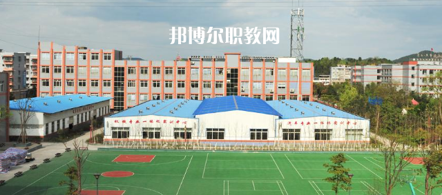 樂至縣高級職業(yè)中學2022年報名條件、招生要求、招生對象
