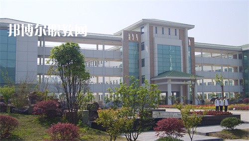 大理科技管理中等職業(yè)技術(shù)學(xué)校2022年報(bào)名條件、招生要求、招生對(duì)象