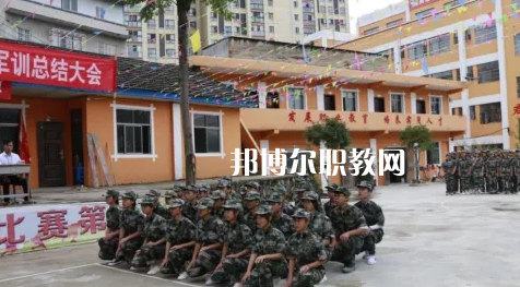 黔東南州工業(yè)學(xué)校2022年報(bào)名條件、招生要求、招生對(duì)象