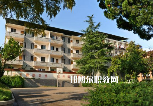 四川省簡陽平泉高級職業(yè)中學基本簡介