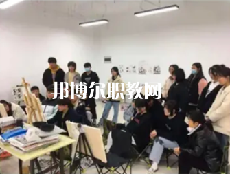 池州江南工業(yè)學(xué)校2022年報(bào)名條件、招生要求、招生對(duì)象