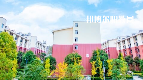 黔東南中等職業(yè)技術學校2022年學費、收費多少