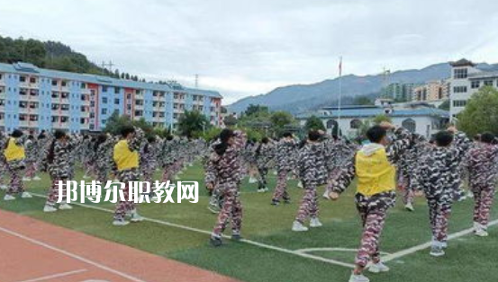 從江縣職業(yè)技術(shù)學(xué)校2022年報(bào)名條件、招生要求、招生對(duì)象