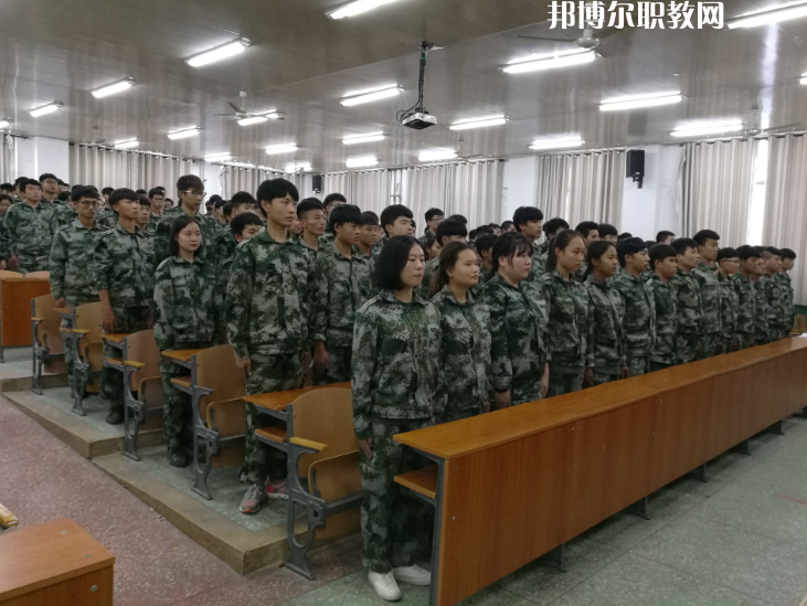 河北軌道交通中等專業(yè)學校2022年報名條件、招生要求、招生對象