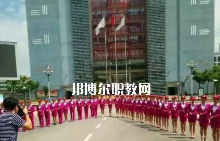 息烽中等職業(yè)學(xué)校2022年報(bào)名條件、招生要求、招生對(duì)象