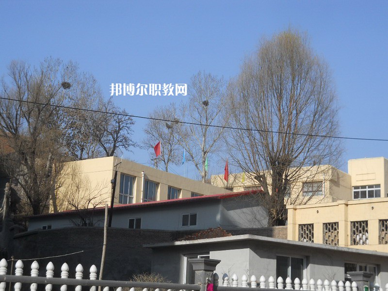 承德通達(dá)中等專業(yè)學(xué)校2022年報(bào)名條件、招生要求、招生對(duì)象
