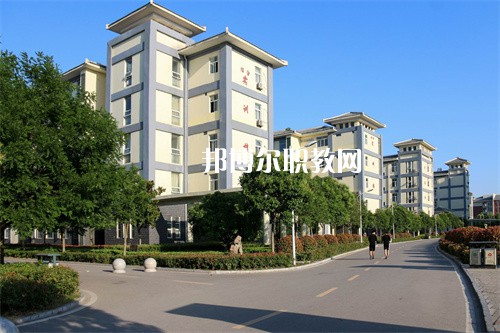 亳州中藥科技學(xué)校2022年報(bào)名條件、招生要求、招生對(duì)象