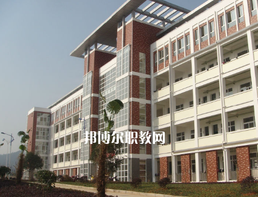 宣城信息工程學(xué)校2022年報(bào)名條件、招生要求、招生對象