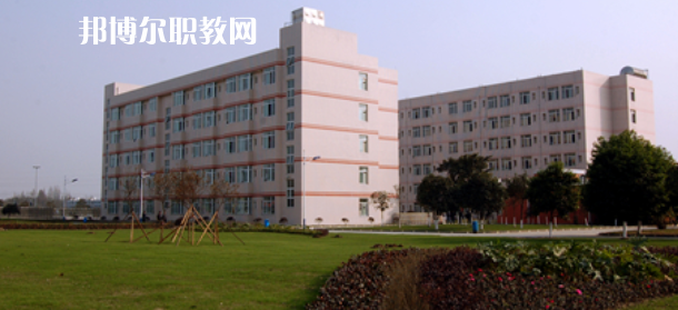 元謀縣職業(yè)高級中學2022年報名條件、招生要求、招生對象
