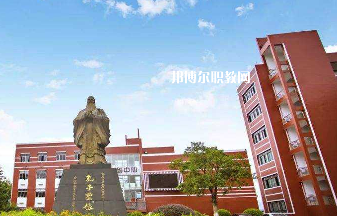 貴州輕工職業(yè)技術(shù)學(xué)院中專部2022年報(bào)名條件、招生要求、招生對(duì)象