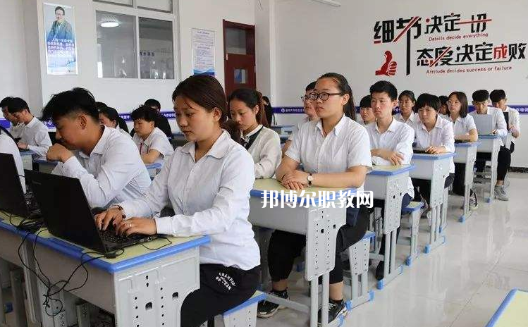 吳橋縣職業(yè)技術(shù)教育中心2022年報(bào)名條件、招生要求、招生對(duì)象