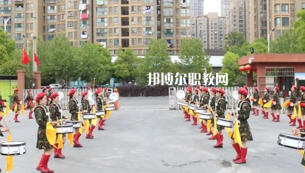 安徽合肥機(jī)電技師學(xué)院2022年報(bào)名條件、招生要求、招生對(duì)象