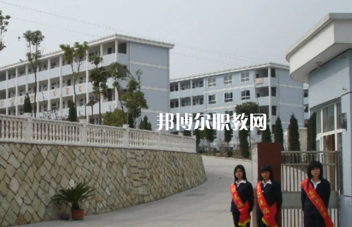 嵩明縣職業(yè)高級(jí)中學(xué)2022年有哪些專業(yè)