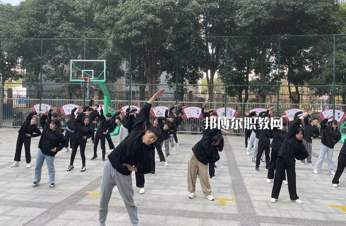 廣西機電工業(yè)學(xué)校怎么樣、好不好