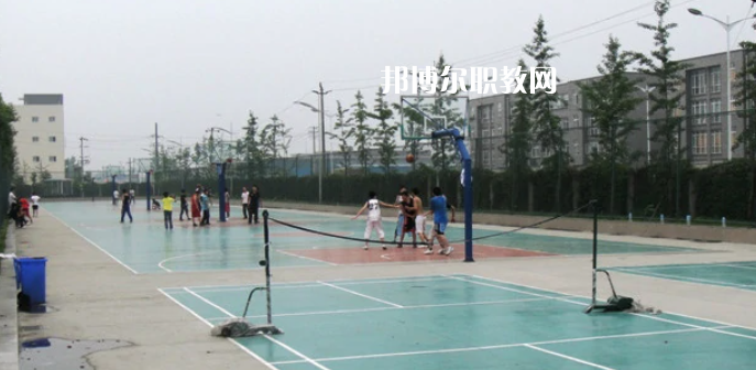 曲靖麒麟職業(yè)技術(shù)學(xué)校2022年學(xué)費(fèi)、收費(fèi)多少