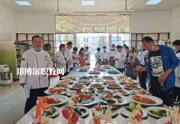 淮北市烈山區(qū)中等專業(yè)學(xué)校2022年報(bào)名條件、招生要求、招生對(duì)象