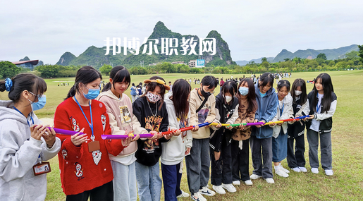 廣西新聞出版技工學(xué)校怎么樣、好不好