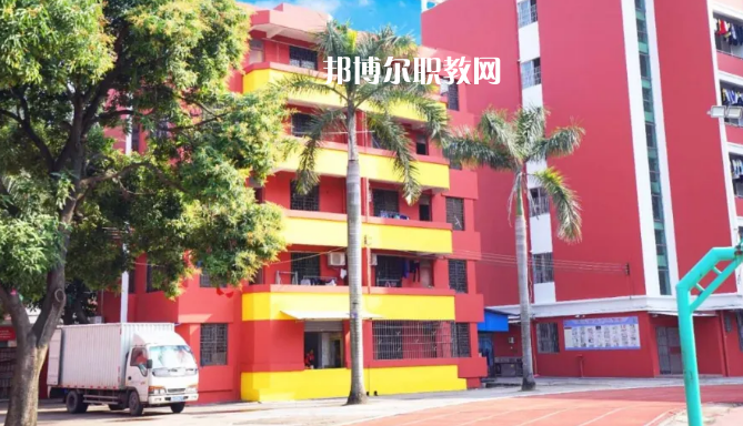 佛山實(shí)驗(yàn)技工學(xué)校2022年報(bào)名條件、招生要求、招生對(duì)象 