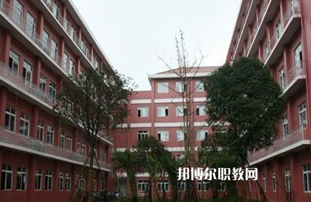 瀘州市江陽職業(yè)高中學(xué)校2022年學(xué)費(fèi)、收費(fèi)多少
