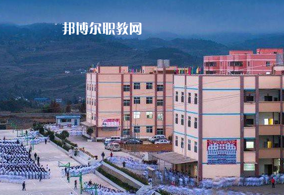 畢節(jié)工業(yè)學(xué)校2022年報(bào)名條件、招生要求、招生對(duì)象