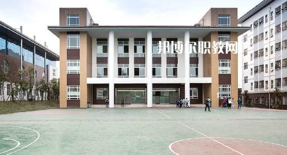 四川屏山職業(yè)技術(shù)學(xué)校2022年報名條件、招生要求、招生對象