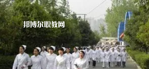 四川人民醫(yī)院護士學校怎么樣、好不好