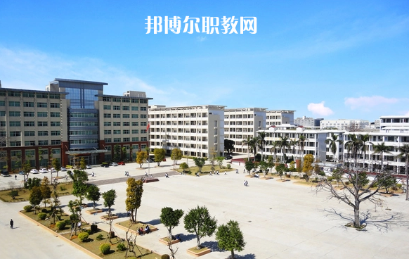 潮州職業(yè)技術(shù)學(xué)校學(xué)校怎么樣、好不好