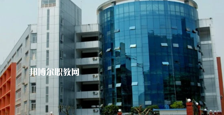 四川省古藺縣職業(yè)高級中學校2022年報名條件、招生要求、招生對象