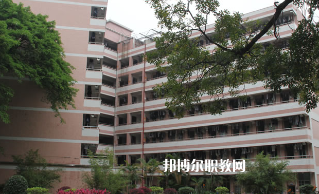 廣州輕工職業(yè)學(xué)校2022年學(xué)費(fèi)、收費(fèi)多少