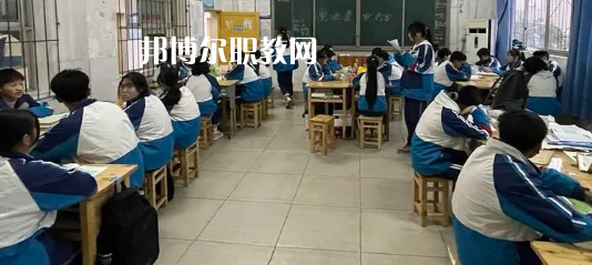 四川瀘州市江南職業(yè)中學校2022年報名條件、招生要求、招生對象
