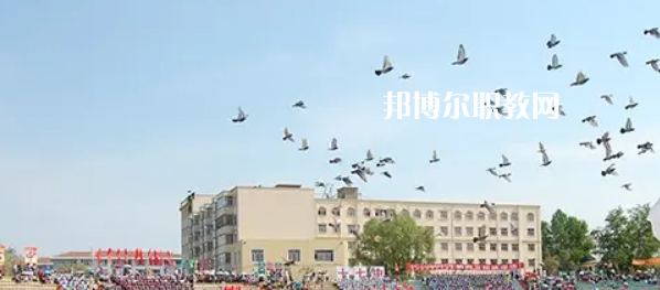 黑龍江省鶴崗衛(wèi)生學(xué)校2022年報(bào)名條件、招生要求、招生對(duì)象