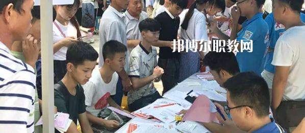 柳州機(jī)電工業(yè)學(xué)校怎么樣、好不好