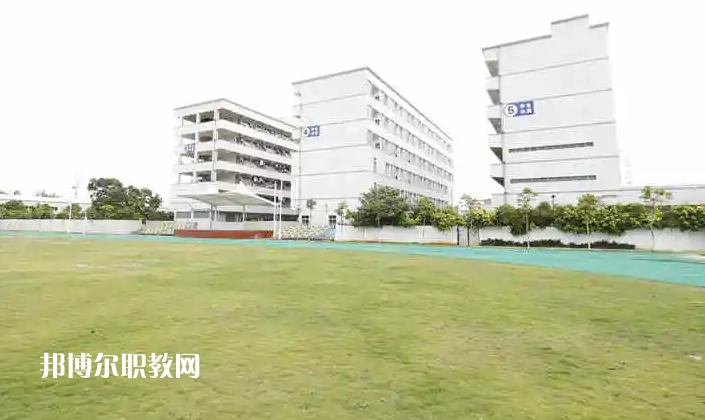 廣州金領(lǐng)技工學(xué)校2022年怎么樣，好不好